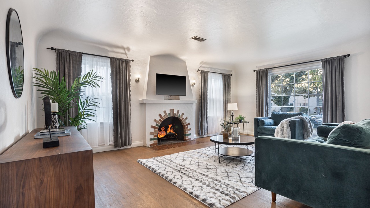 Photo of Livingroom in Alhambra