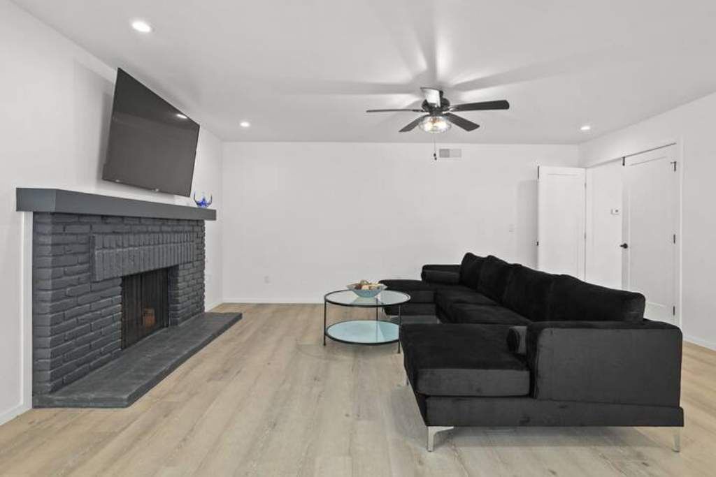 Photo of Livingroom in Rowland Heights