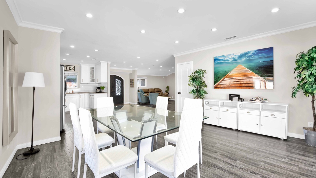 Photo of Kitchen in Tarzana