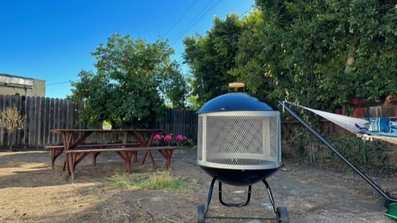 Photo of Outdoor in Panorama City