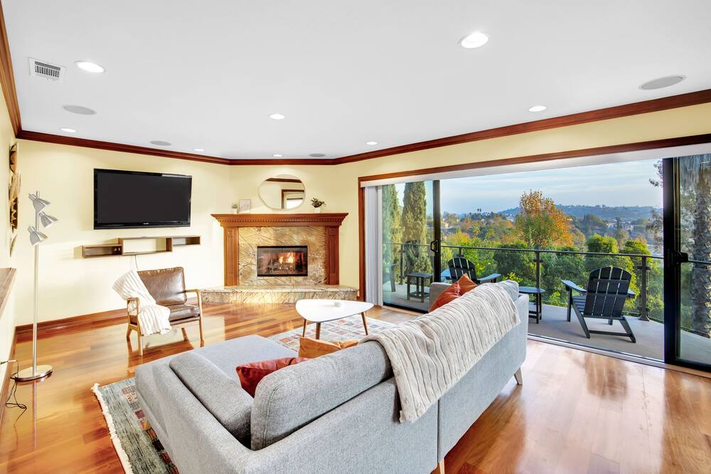 Photo of Bedroom in Eagle Rock