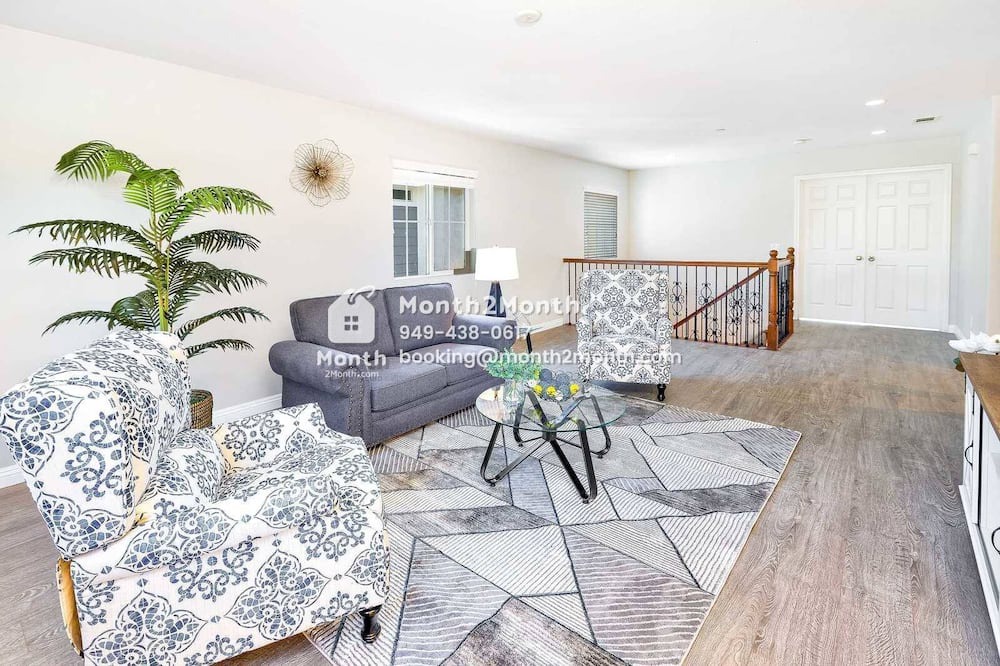 Photo of Livingroom in Rancho Cucamonga