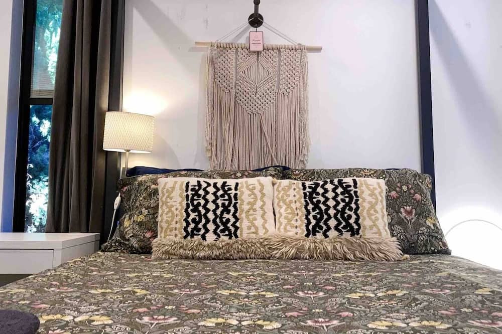 Photo of Bedroom in West Los Angeles