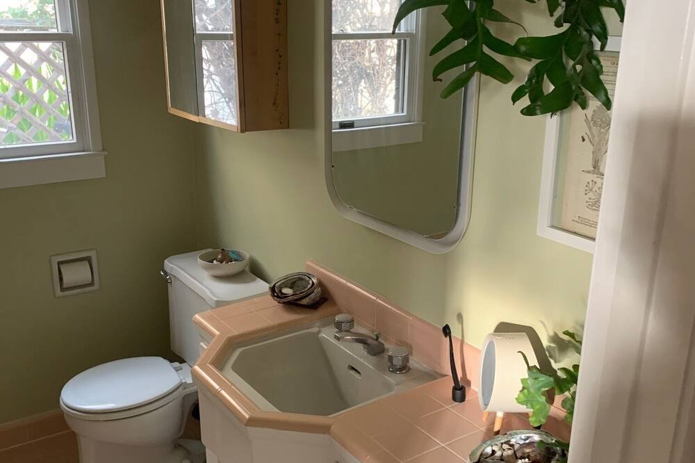 Photo of Bathroom in Berkeley