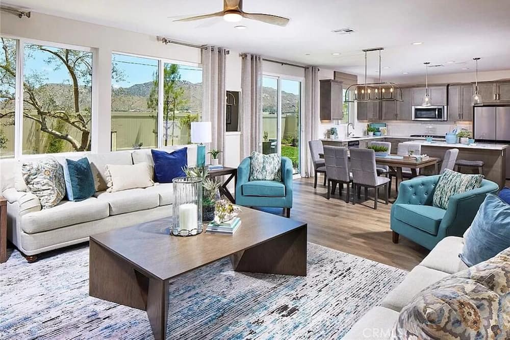 Photo of Livingroom in Moreno Valley
