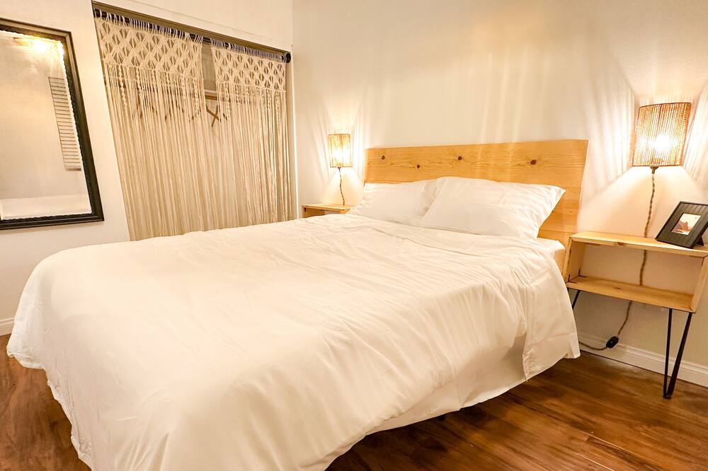 Photo of Bedroom in Rancho Cucamonga