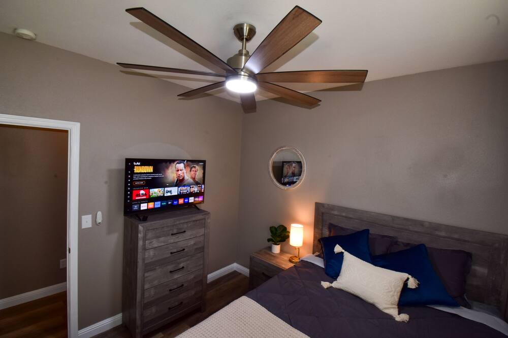 Photo of Bedroom in Porterville