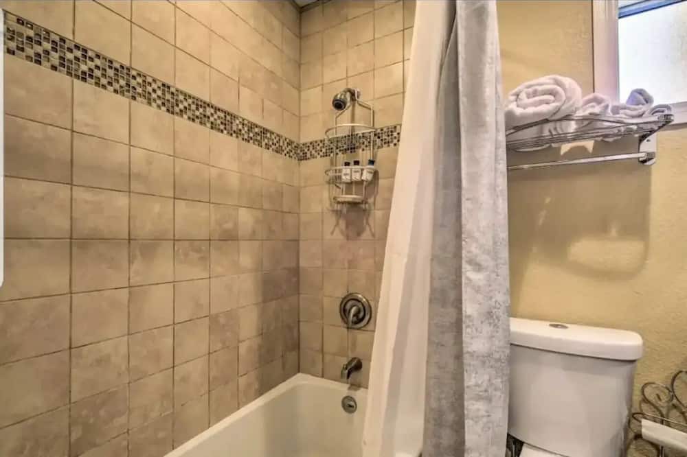 Photo of Bathroom in Inglewood