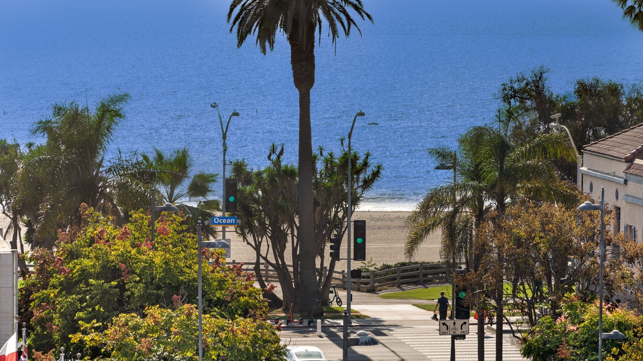 Photo of Outdoor in Downtown