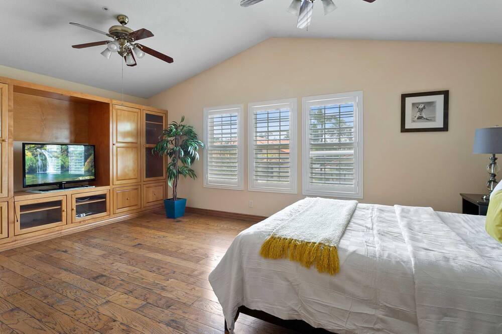 Photo of Bedroom in Fontana