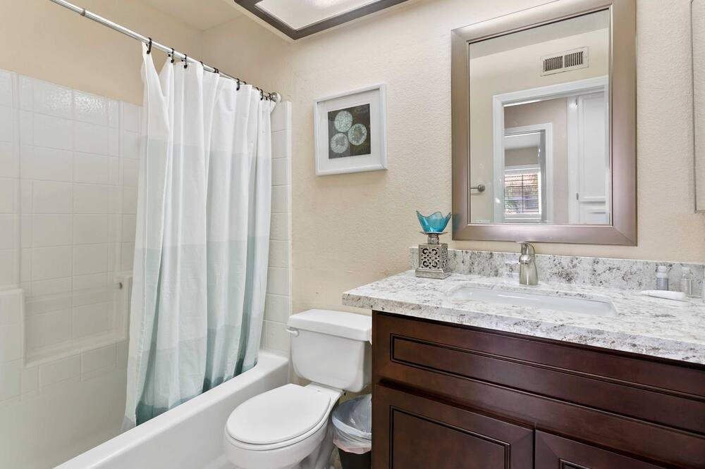 Photo of Bathroom in Fontana