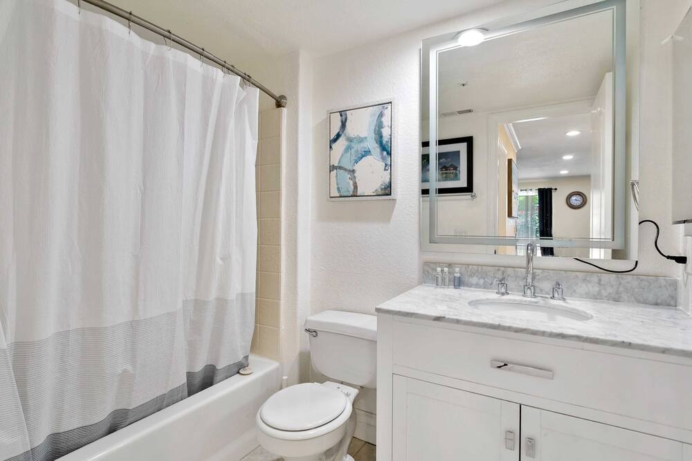 Photo of Bathroom in Fontana