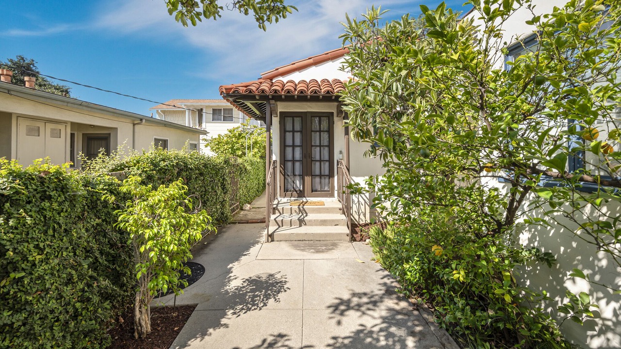 Photo of Outdoor in Altadena