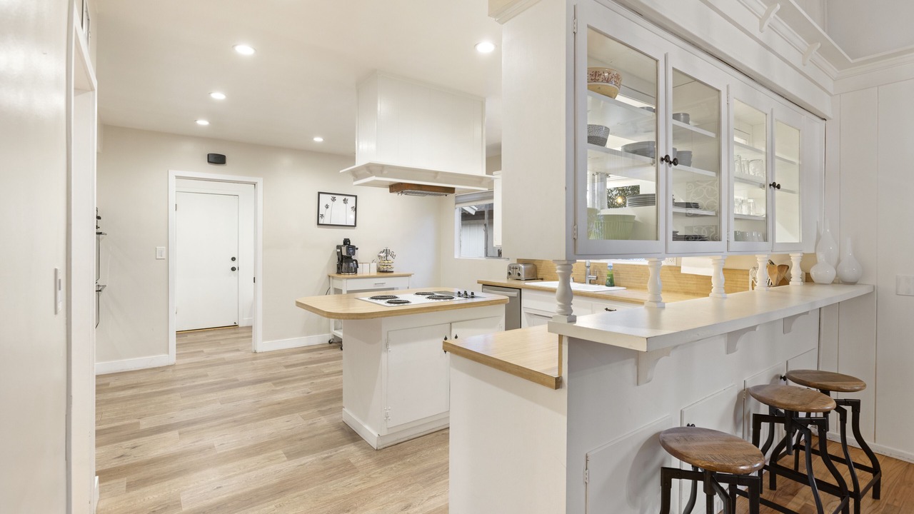 Photo of Kitchen in Valley Glen