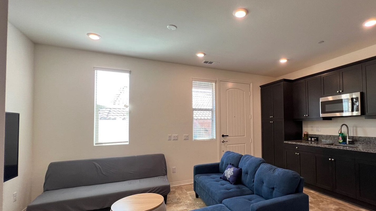 Photo of Livingroom in Jurupa Valley