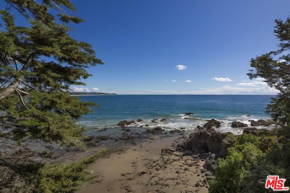 Photo of Others in Western Malibu