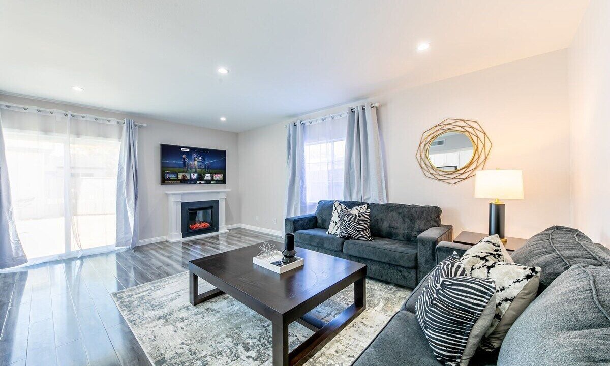 Photo of Livingroom in Rosemead