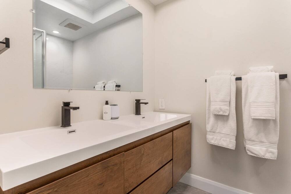 Photo of Bathroom in Torrance