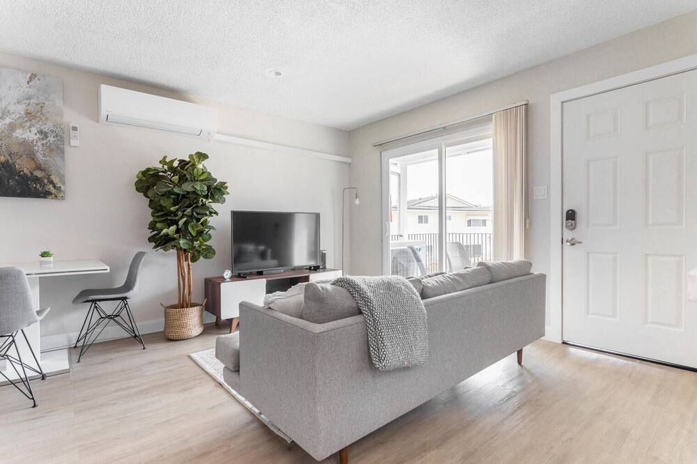 Photo of Livingroom in Torrance