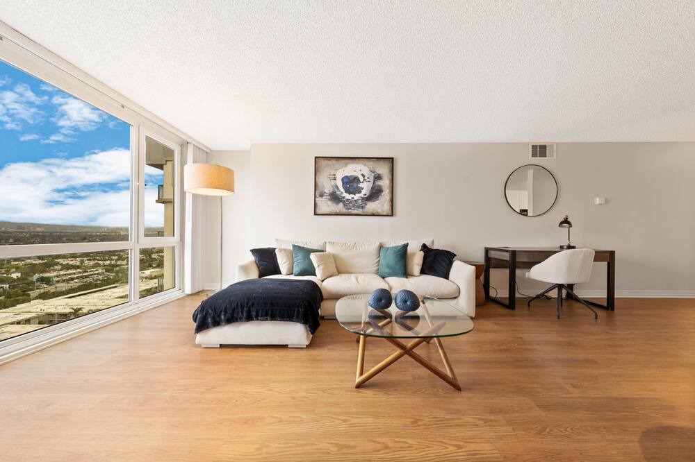 Photo of Livingroom in Marina Peninsula