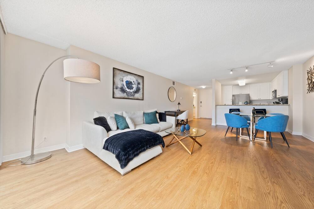 Photo of Livingroom in Marina Peninsula