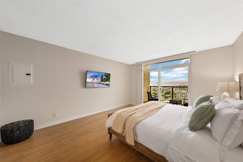 Photo of Bedroom in Marina Peninsula