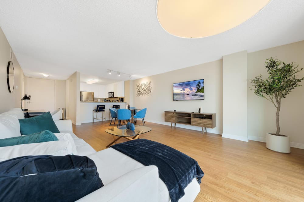Photo of Bedroom in Marina Peninsula