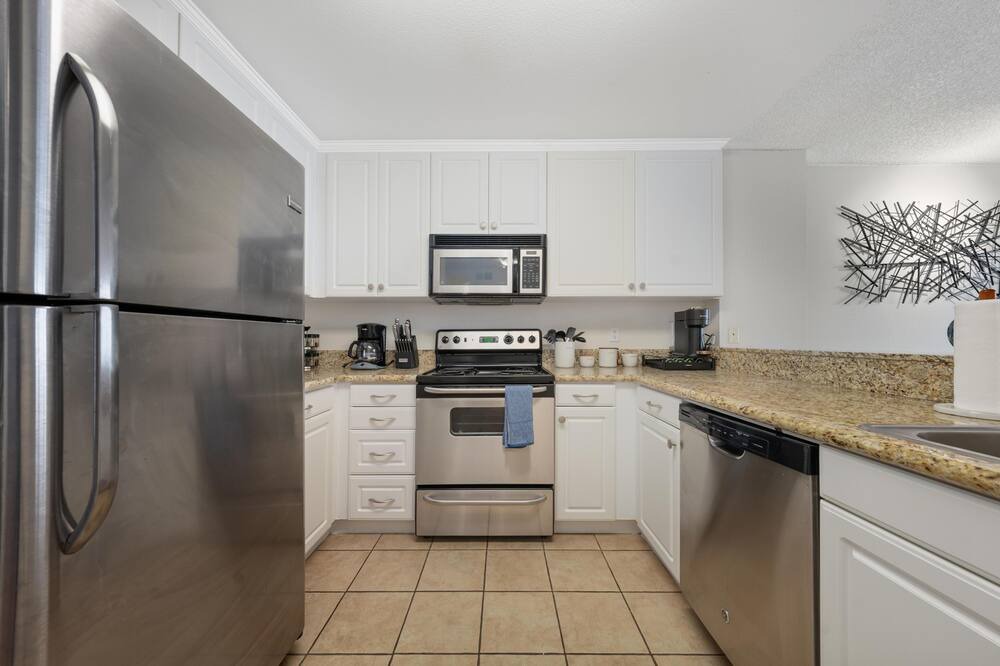 Photo of Kitchen in Marina Peninsula