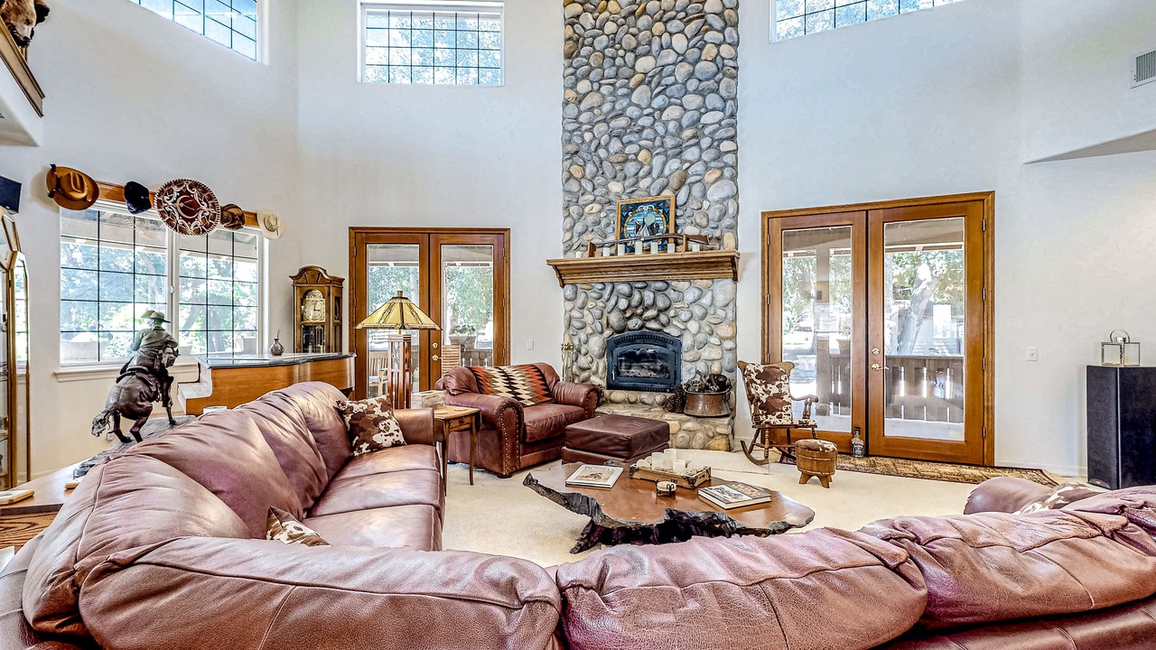 Photo of Livingroom in Banning