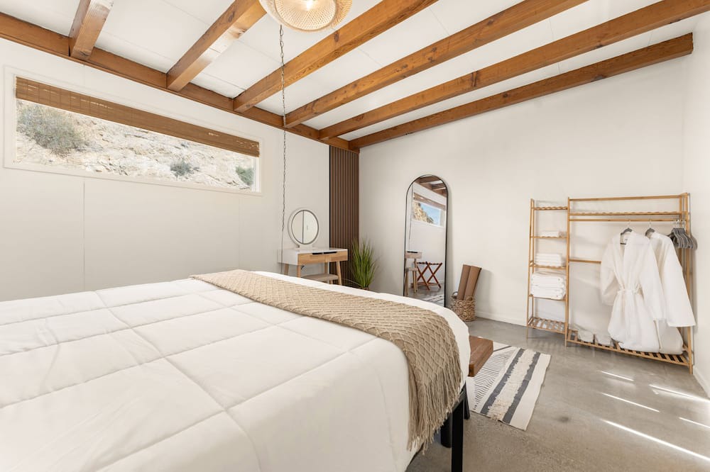 Photo of Bedroom in Morongo Valley