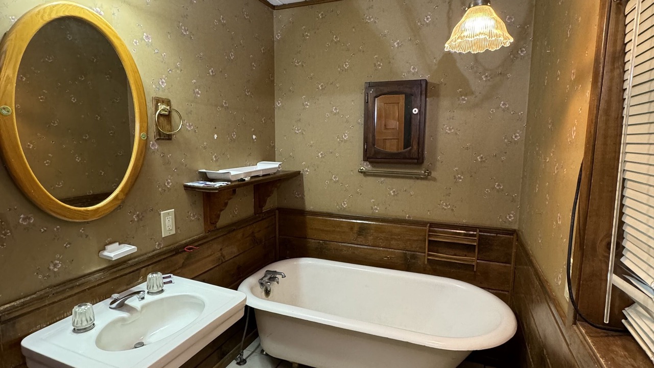 Photo of Bathroom in Crestline