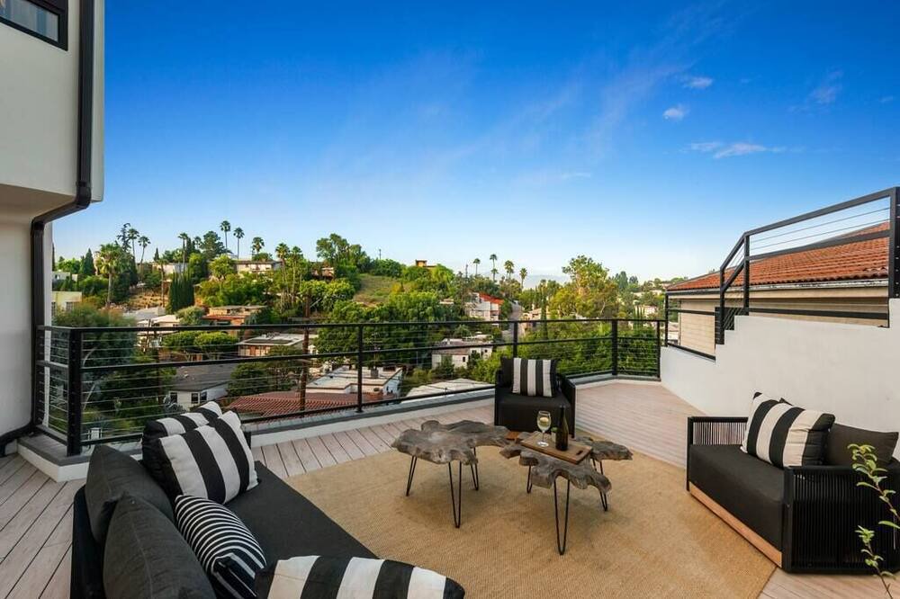 Photo of Outdoor in Adams Hill