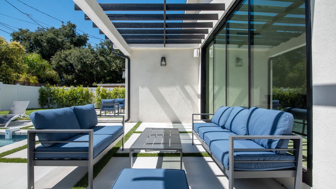 Photo of Patio Balcony in Burbank