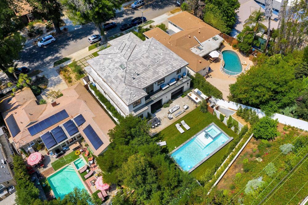 Photo of Outdoor in Beverlywood