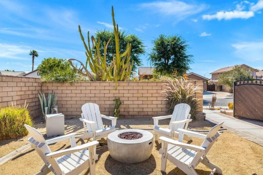 Photo of Outdoor in Los Angeles