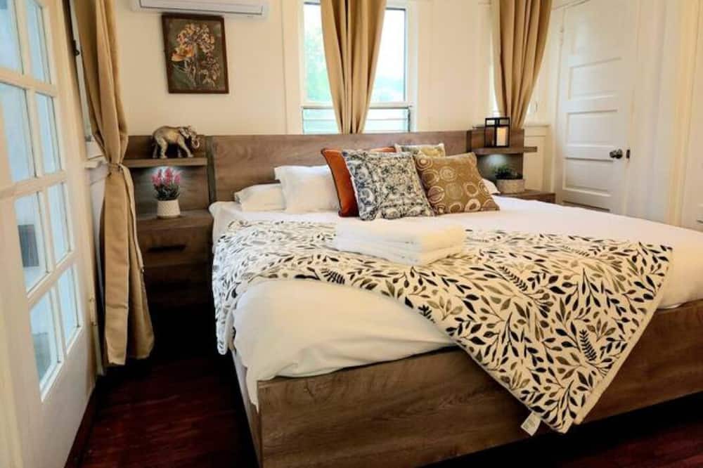 Photo of Bedroom in Alhambra