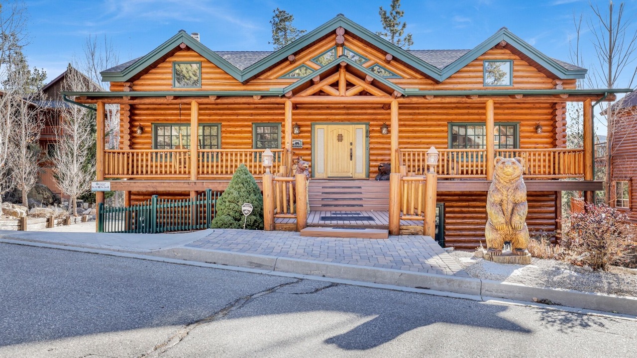 Photo of Outdoor in Castle Glen Estates