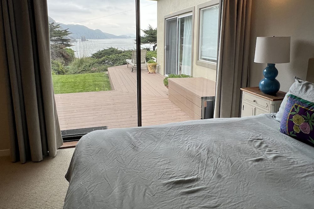 Photo of Bedroom in Muir Beach