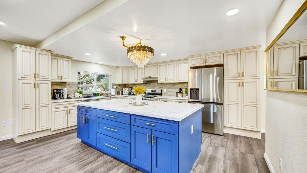 Photo of Kitchen in Estates at Canyon Crest