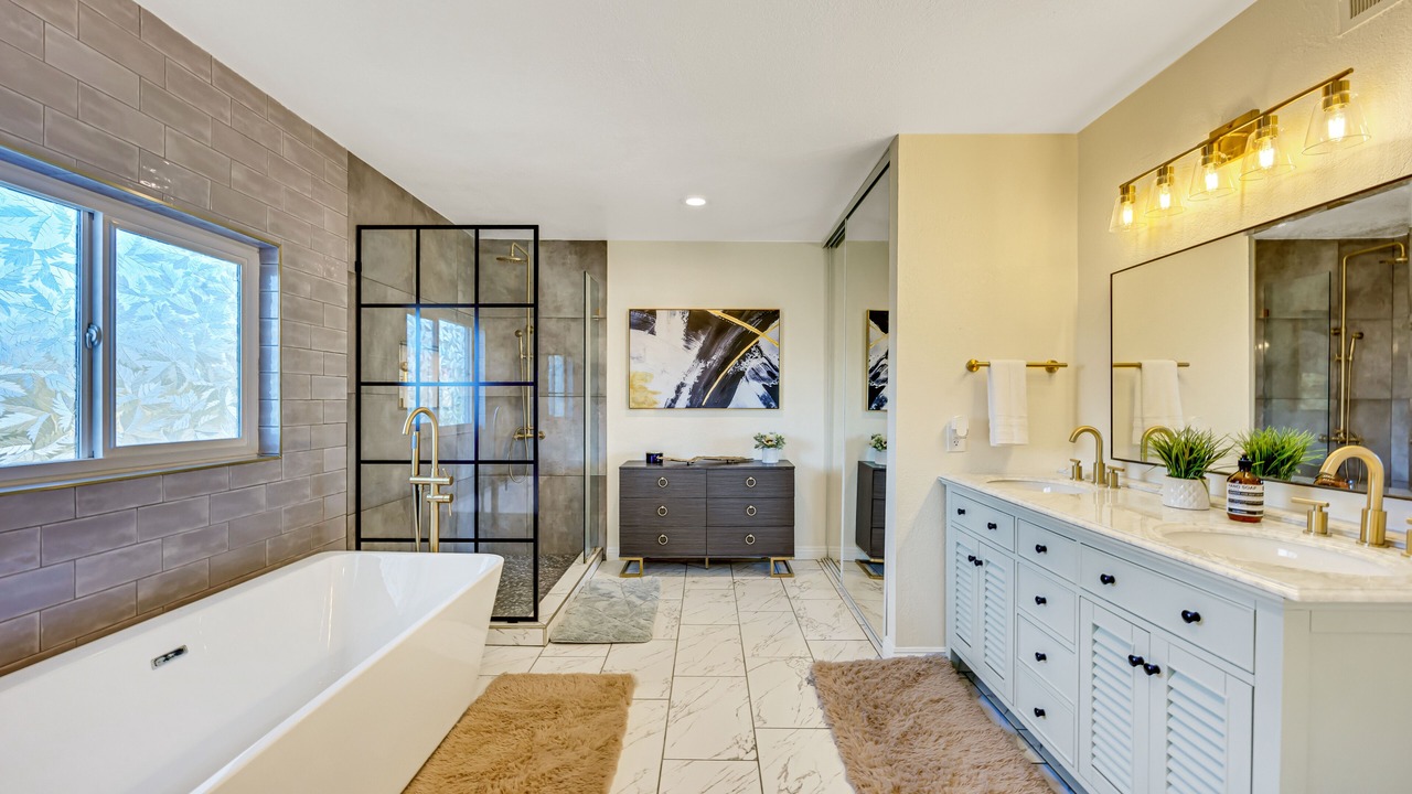 Photo of Others in Estates at Canyon Crest