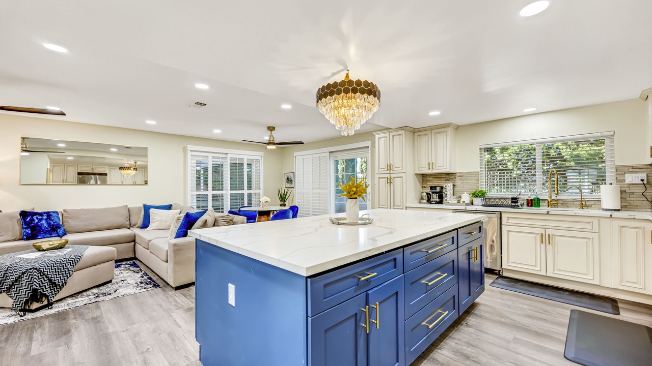 Photo of Kitchen in Estates at Canyon Crest