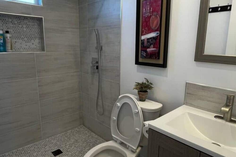 Photo of Bathroom in Santa Ana