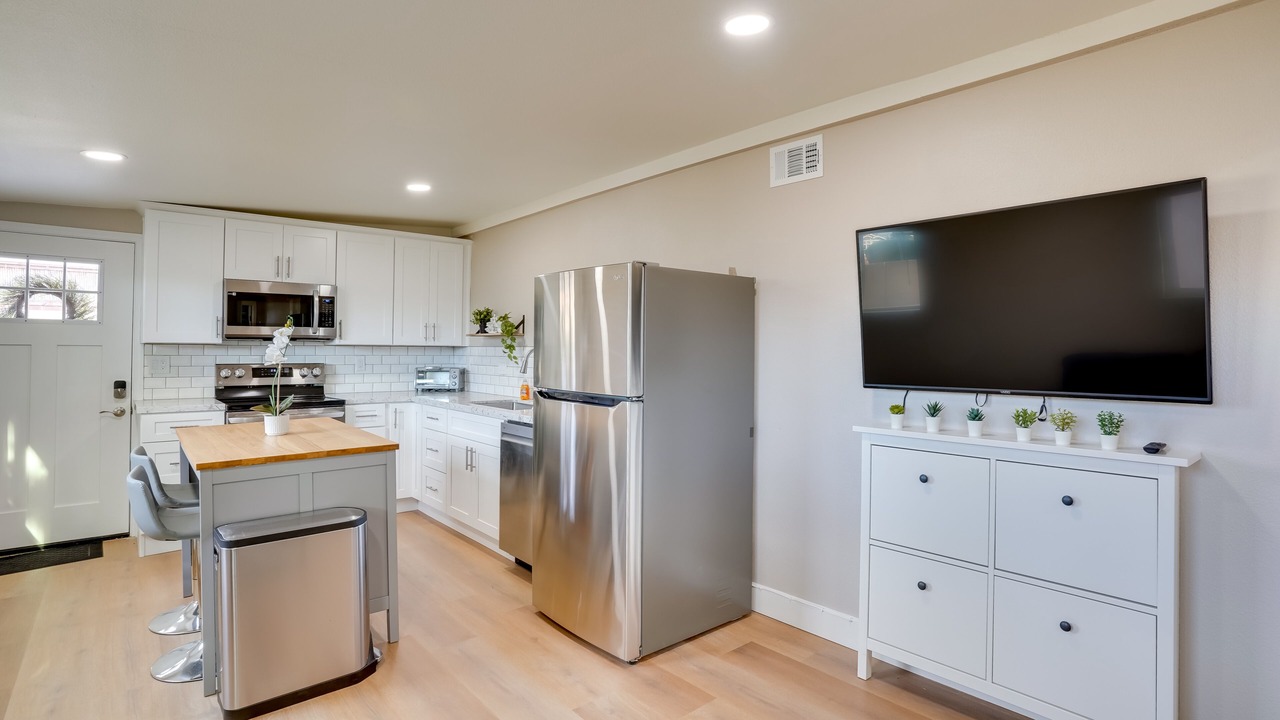 Photo of Kitchen in Anaheim Resort