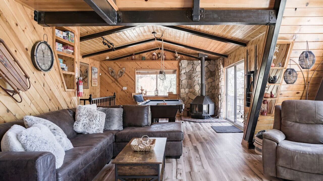 Photo of Livingroom in Big Bear Lake