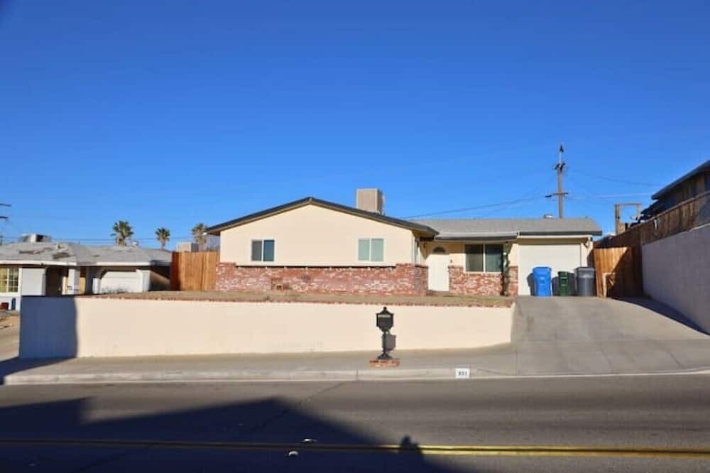 Photo of Others in Barstow