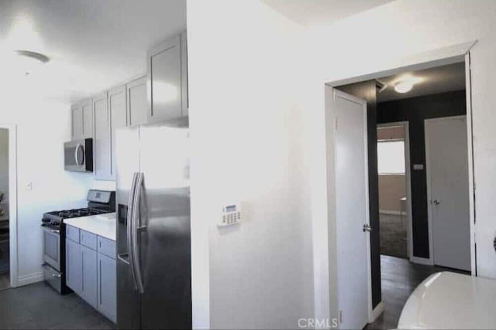 Photo of Kitchen in Barstow