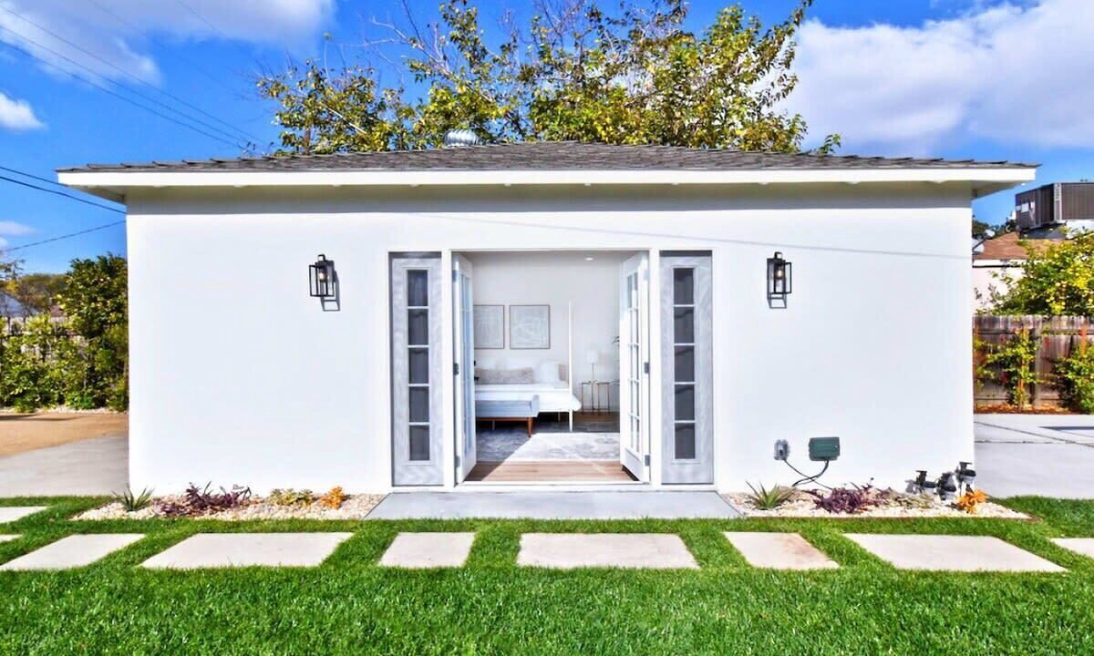 Photo of Outdoor in Van Nuys