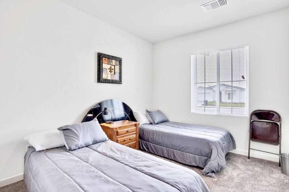 Photo of Bedroom in Pumpkin Center
