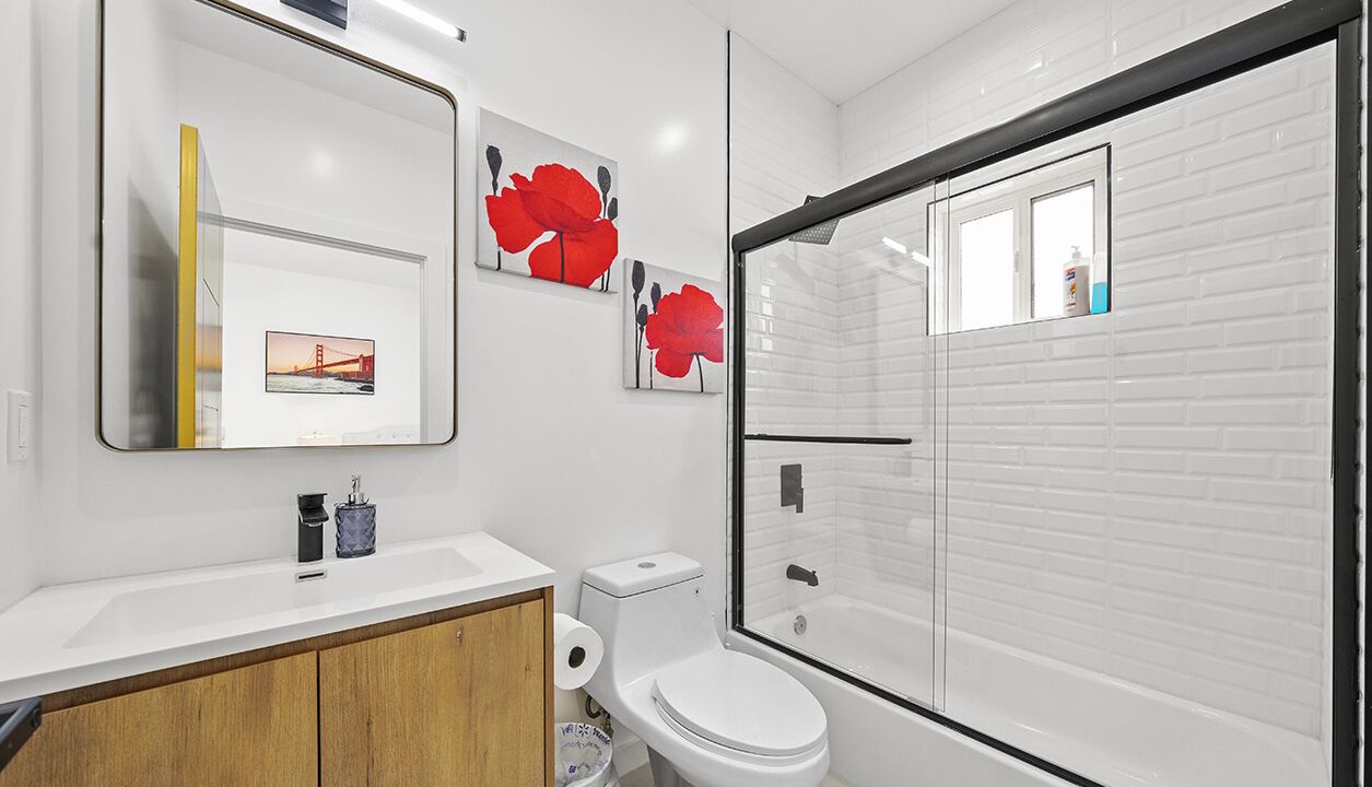 Photo of Bathroom in Rampart Village