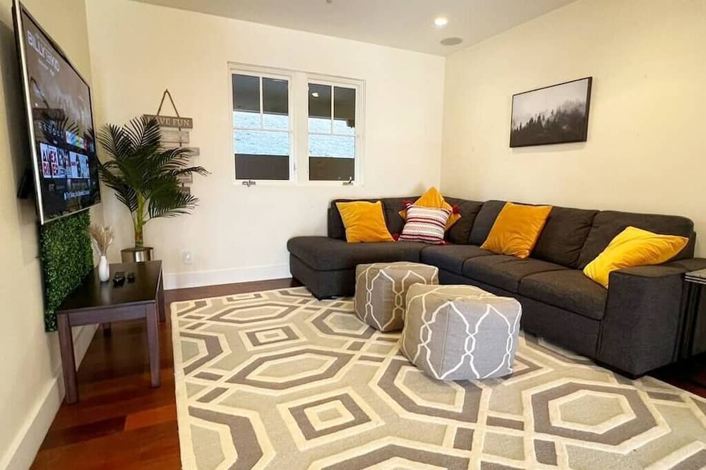Photo of Bedroom in San Anselmo
